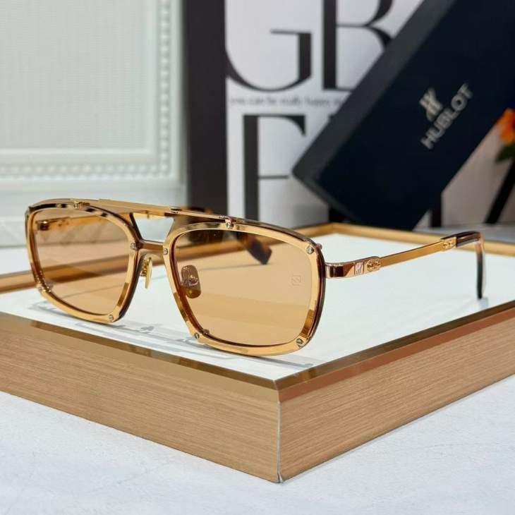 Picture of Hublot Sunglasses _SKUfw71164387fw
